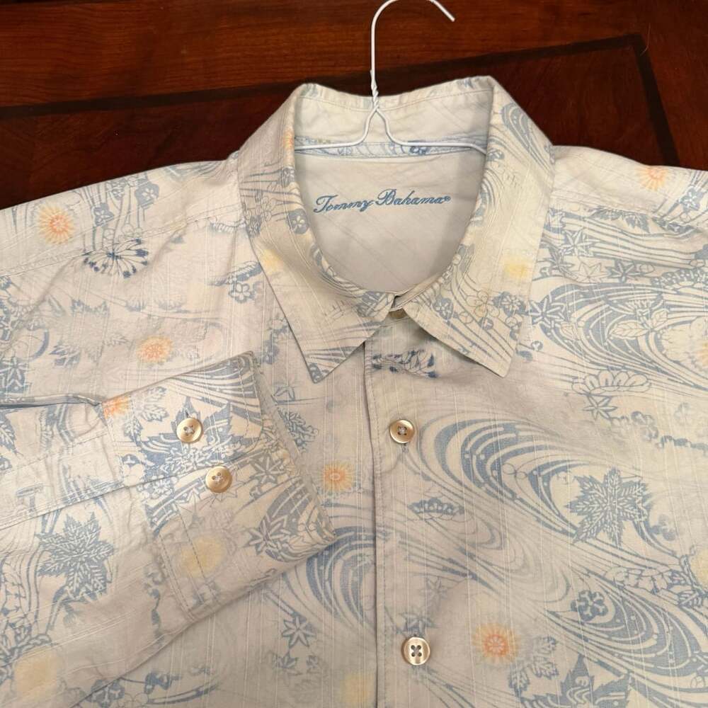 Tommy Bahama Cotton Silk Blend Long Sleeve Button Up Blue White Floral Size L